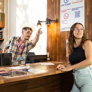 Hostel Urbany Bcn Go!, Barcelona